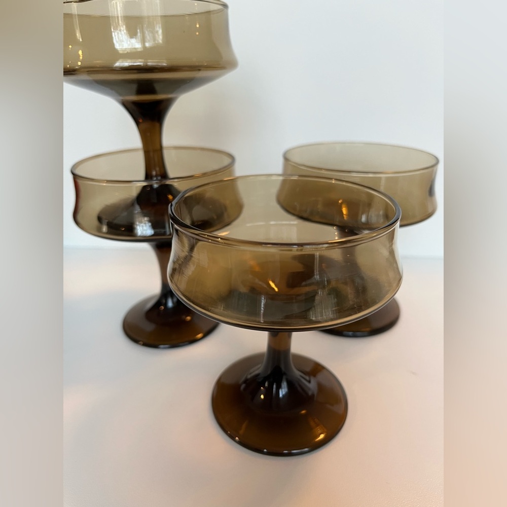 Vintage 70’s Set of 4 Champagne/coupe glass set By Libbey in Tawny